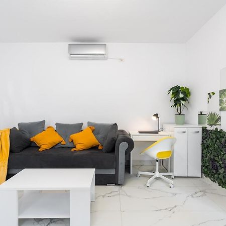 Monza Apartment-Ultracentral Bukurešť Exteriér fotografie