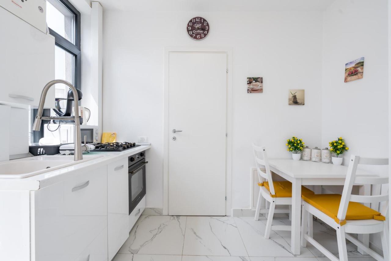 Monza Apartment-Ultracentral Bukurešť Exteriér fotografie